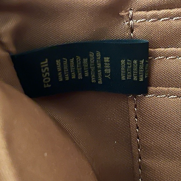 Fossil Tara Brown Leather Wallet Multicolor Hearts - Picture 5 of 5